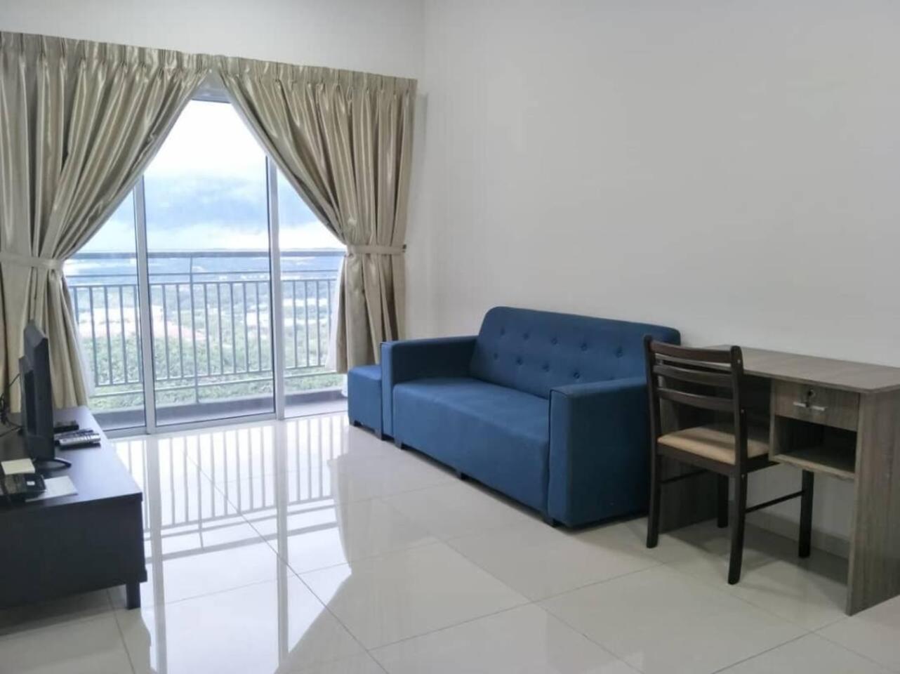 Mesahill Nilai 2 Room Condo - Fast Wifi, Amazing Pool & Tv エクステリア 写真